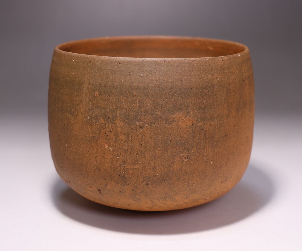 金重有邦先生の展覧会「土のコトダマ」に寄せて – THA BIZEN BOUZ