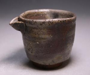 金重陶陽 作 「備前片口酒呑」
