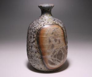 山本 出 作 「備前徳利」