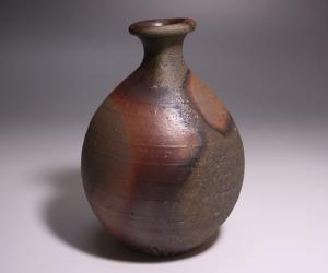 藤原 啓 作 「備前徳利」