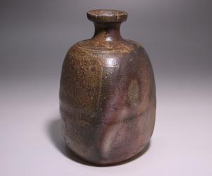 伊勢崎 淳 作 「備前徳利」