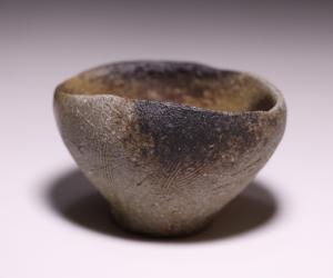 和仁栄幸 作 「備前手捏酒呑」