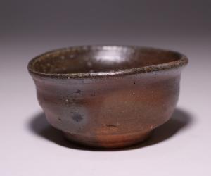 金重有邦 作 「伊部盃」