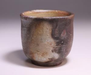山本陶秀 作 「備前酒呑」