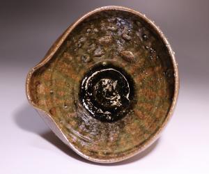 高力芳照 作 「備前窯変片口」