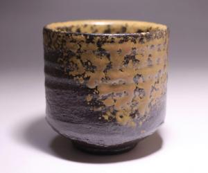 末田 恵 作 「伊部酎盃」