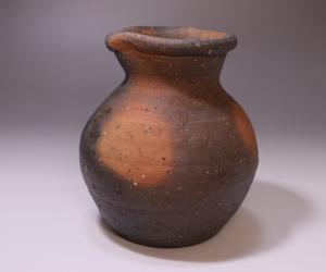 曽我 尭 作 「備前酒壺」