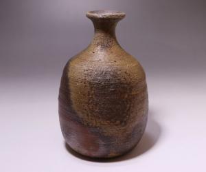 金重素山 作 「備前徳利」