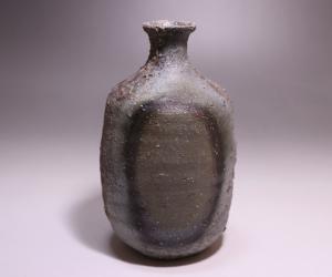 屋代剛右 作 「伊部徳利」