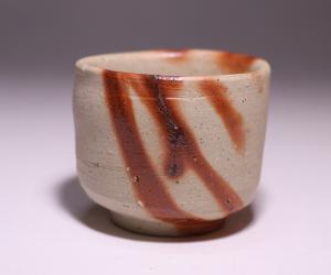 山本陶秀 作 「備前酒呑」