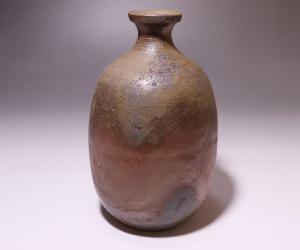 伊勢崎 満 作 「備前徳利」