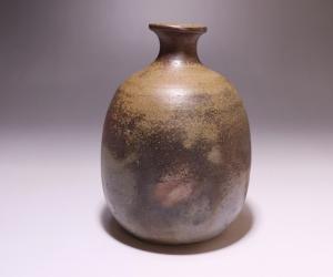 伊勢崎 満 作 「伊部徳利」