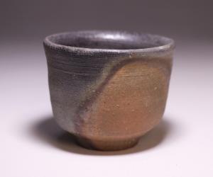 金重潤平 作 「備前酒呑」