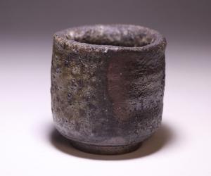 曽我 尭 作 「備前酒呑」