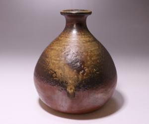 伊勢崎 満 作 「伊部徳利」