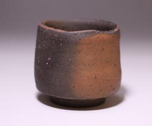 曽我 尭 作 「備前酒呑」