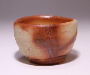 金重素山 作 「備前緋襷ぐい呑」