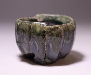 馬場隆志 作 「備前黒酒呑」