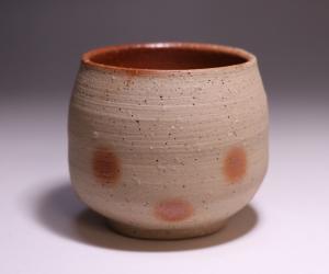 高力芳照 作 「備前火襷水玉湯呑」