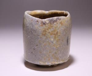 後関裕士 作 「桧山備前酒呑」