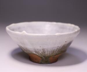 後関裕士 作 「白泥酒呑」