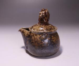 中原幸治 作 「備前狸宝瓶」
