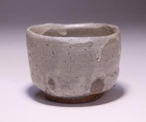 金重有邦 作 「唐津土灰釉ぐい呑」