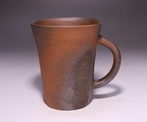高力芳照 作 「備前マグカップ」