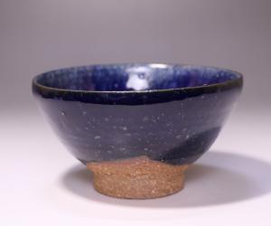 馬場隆志 作 「瑠璃飯碗（左馬）」