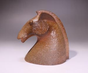 秋谷昌央 作 「備前馬」