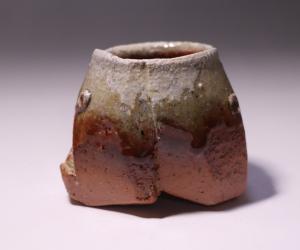 大岩智之 作 「紅酒呑」