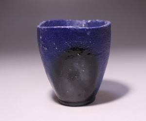 大岩智之 作 「黒酒呑」