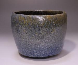 秋谷昌央 作 「黒茶碗」