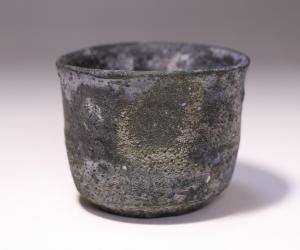 金重充宏 作 「青備前桟切手酒盃」