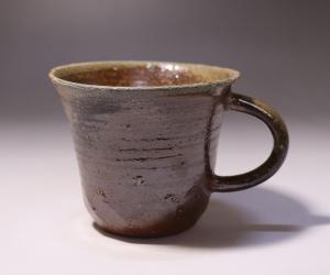 高力芳照 作 「備前マグカップ」