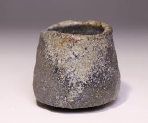 金重充宏 作 「青備前酒盃」