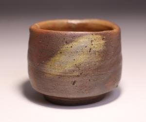 金重道明 作 「伊部酒呑」