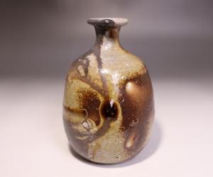 伊勢崎 淳 作 「備前徳利」