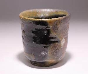 伊勢崎 淳 作 「備前黒酒呑」