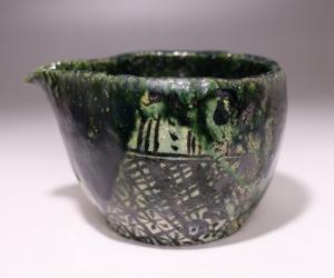 高島聡平 作 「青オリベ酒注」